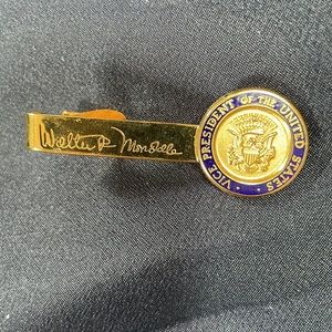 Vice President of the United States Walter Mondale Tie Clip, original box. 1977.